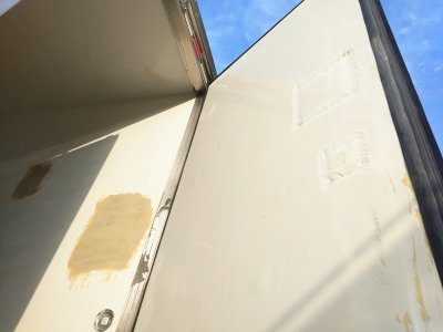 冷藏車的價格有區(qū)別，原來是在材料上動了手腳